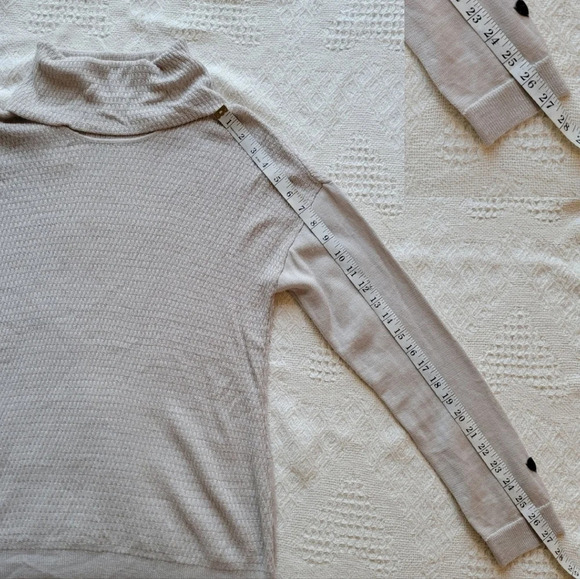 KUHL Lilah Long Sleeve Funnel Neck Wool Blend Knit  Sweater - Picture 10 of 12